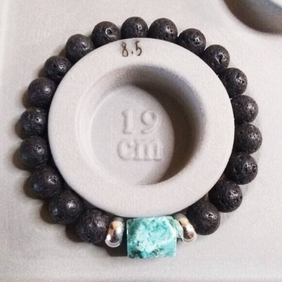 Turquoise Howlite & Black Lava Rock Bracelet! Thick, Solid & Chunky Stone Beads - Picture 6 of 10